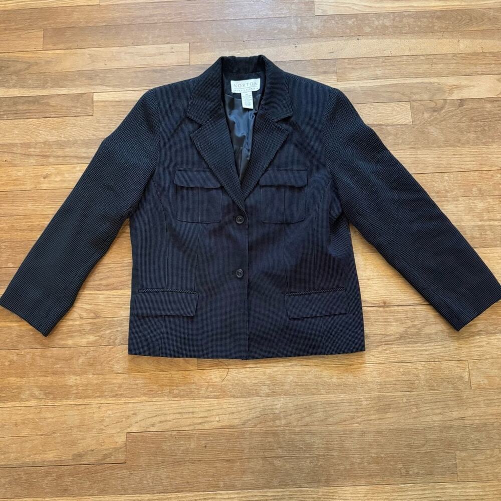 Norton McNauchton black white two button 3/4 sleeve blazer jacket size 10
 b28